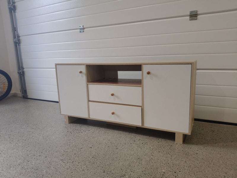 Tv Cabinet Carousel 2