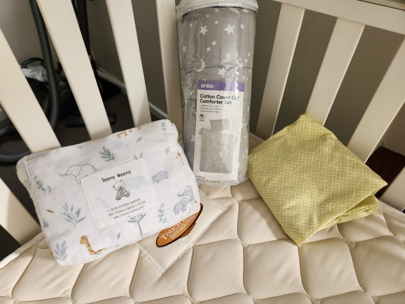Milano Baby Cot and bedding Carousel 2