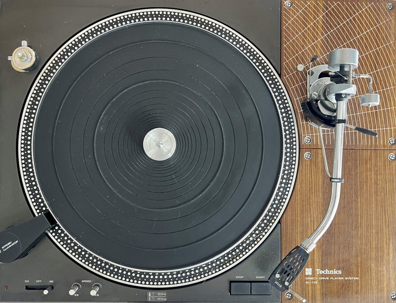 Technics Turntable with SME 3009 Mk II tone arm. Carousel 6