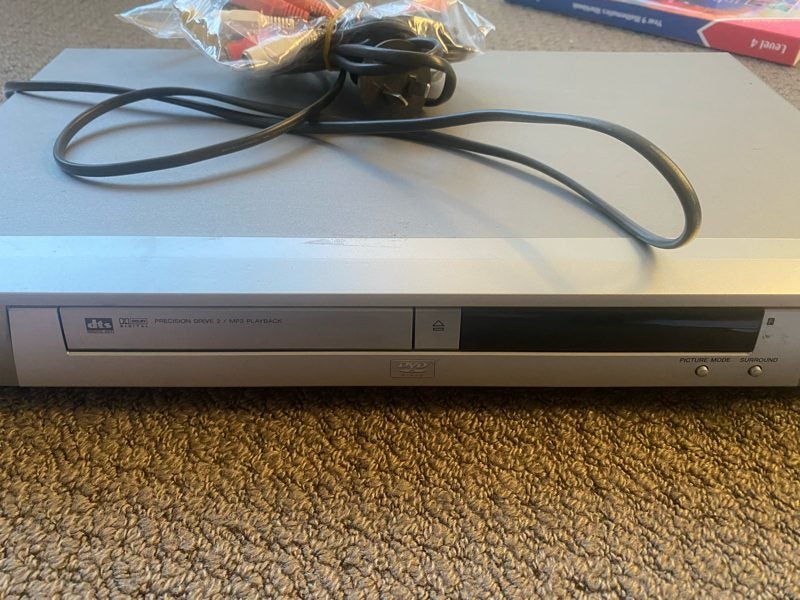 Sony cd/dvd player DVP-NS305 Carousel 1