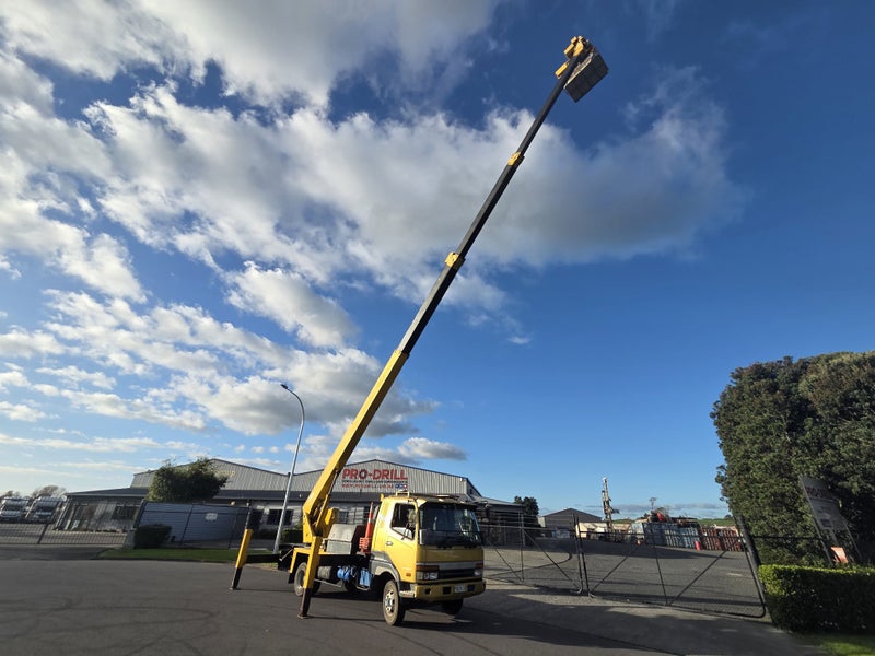 26m cherry picker EWP bucket truck62854326761346113