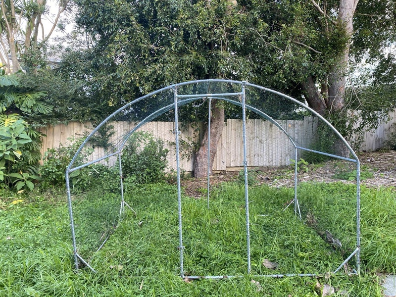Rabbit / bird cage shelter Carousel 3