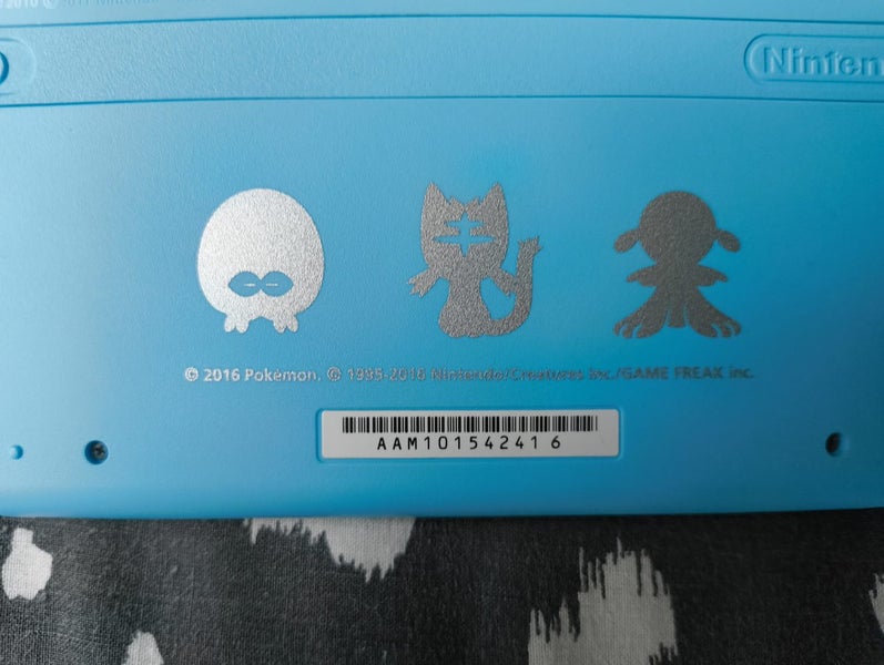 Nintendo 2ds Pokémon Sun and Moon special edition console Carousel 3