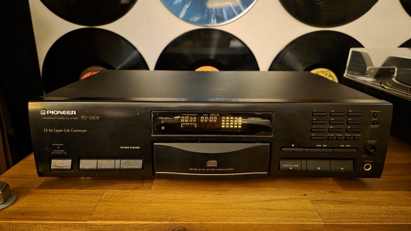 Pioneer PD-S505 CD player Carousel 1