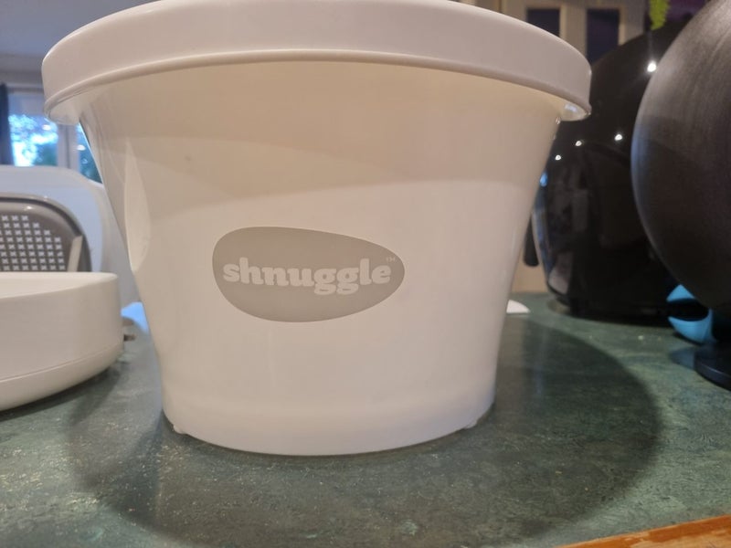 Shnuggle baby bath Carousel 1