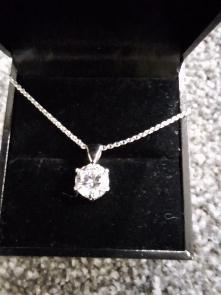 2 Carat Diamond Necklace - Pendant Carousel 2