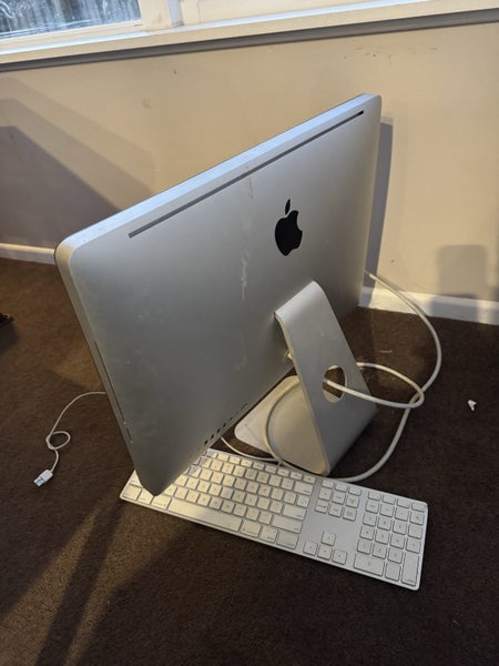 iMac 21.5inch late 2009 Carousel 2