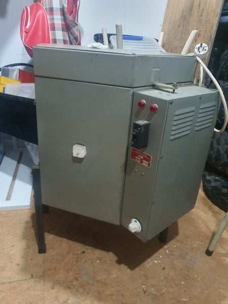 Cobcraft kiln Carousel 1