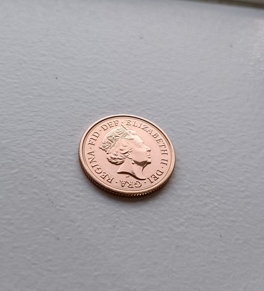 DEALS4DOLLARS-2022 QUEEN ELIZABETH II, 70 YEAR, JUBILEE FULL GOLD SOVEREIGN$1RES Carousel 2