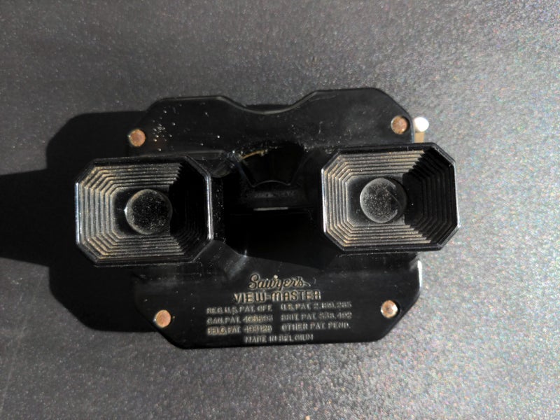 VIEW-MASTER - Vintage 1940's (Sawyer's Model C, Bakelite) Carousel 1