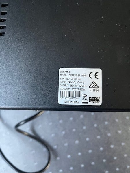 UPS - DYNAMIX Defender 1600VA (960W) Carousel 4
