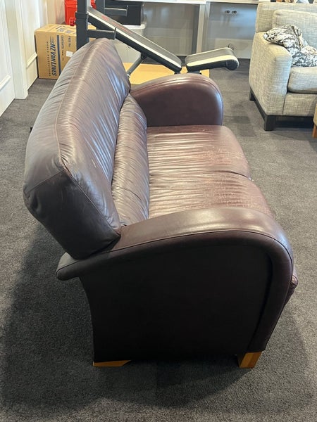 Leather lounge suite - art deco inspired Carousel 2