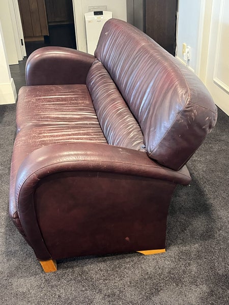 Leather lounge suite - art deco inspired Carousel 1