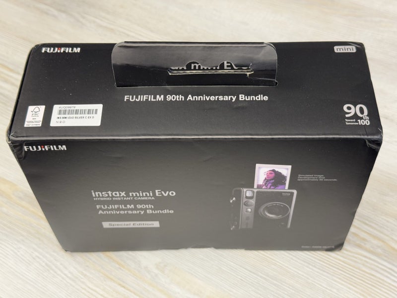 Damaged box - Instax Mini Evo Hybrid - 90th Anniversary Bundle Carousel 1