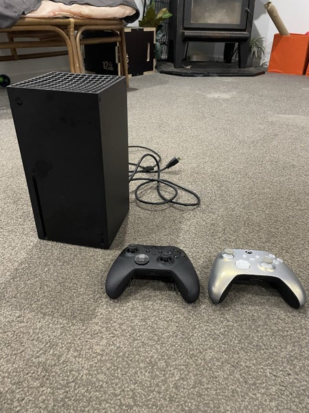 X Box Series X 1TB PLUS X Box Elite controller! Carousel 1