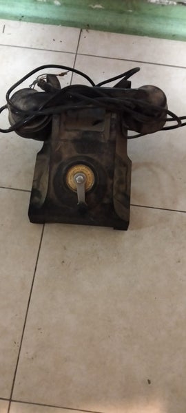 Old Phone Carousel 1