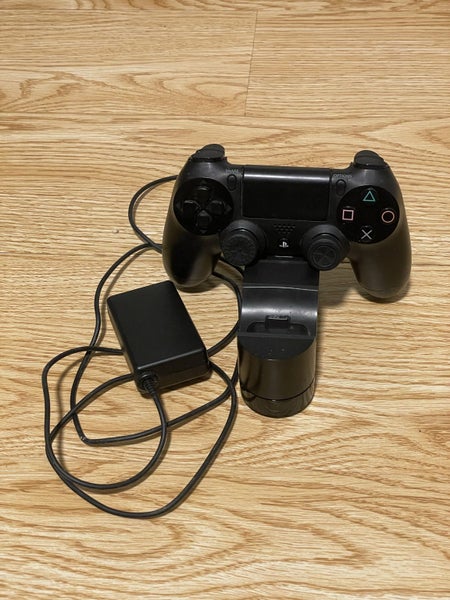 PS4 Console + Controller Carousel 3