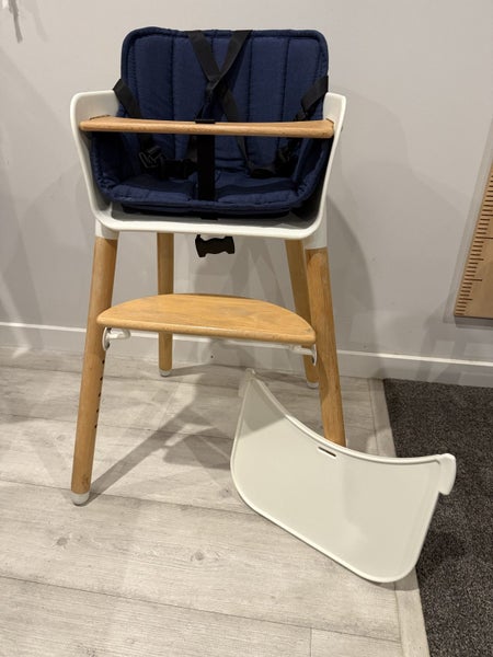 Kiwi Living Evo Highchair Carousel 1