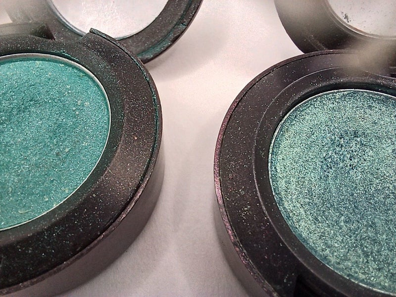 MAC eyeshadows Carousel 1