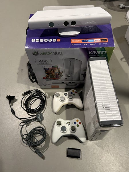 xbox 360 with kinect sensor and games Carousel 1