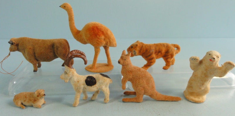 Vintage Britains Flock-Covered Lead Farm & Zoo Animals Carousel 1