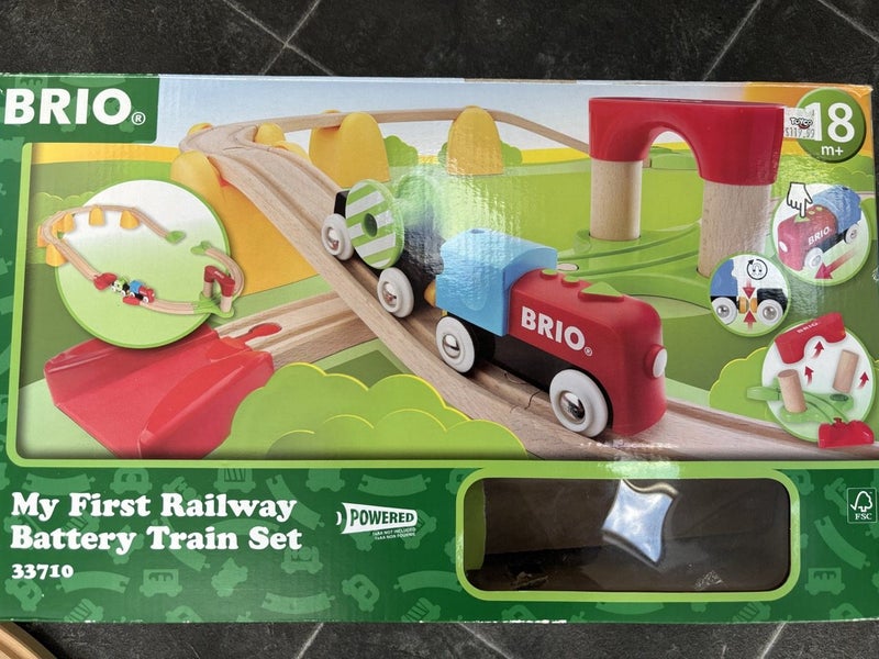 Brio My First Railway - Battery Train Set Carousel 2