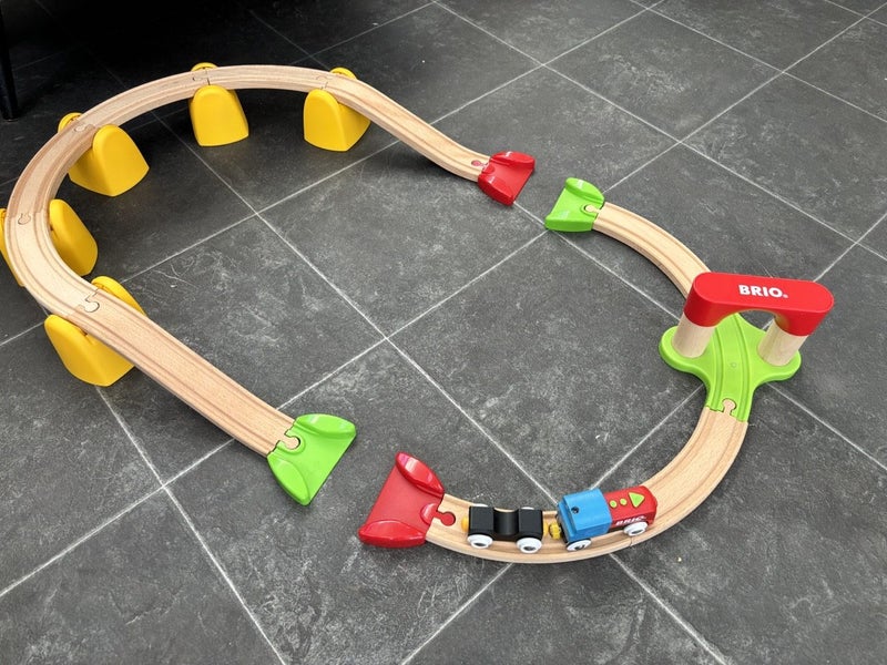 Brio My First Railway - Battery Train Set Carousel 8