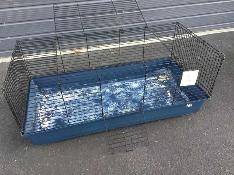 Small critter cage, one of seven I have listed Carousel 4