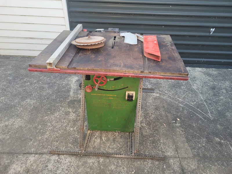 Table Saw Carousel 6