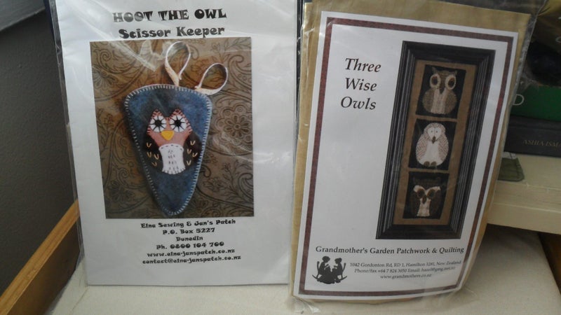 2 x Owl Kits, Scissor Keeper and Wallhanging Patchwork Kits Carousel 1