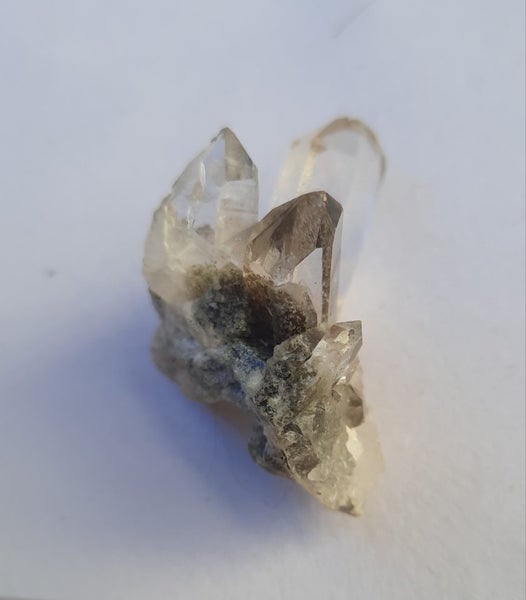 $1res - chlorite included quartz - Pakistan Carousel 2