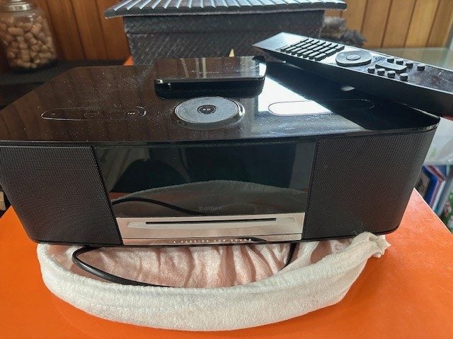 Edifer IF360 Home Music Centre Carousel 1