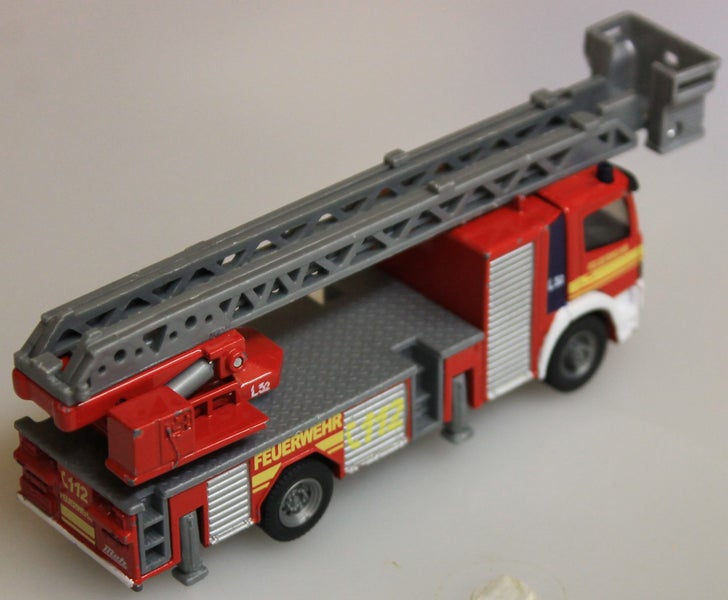 Siku Mercedes Fire Engine Carousel 2