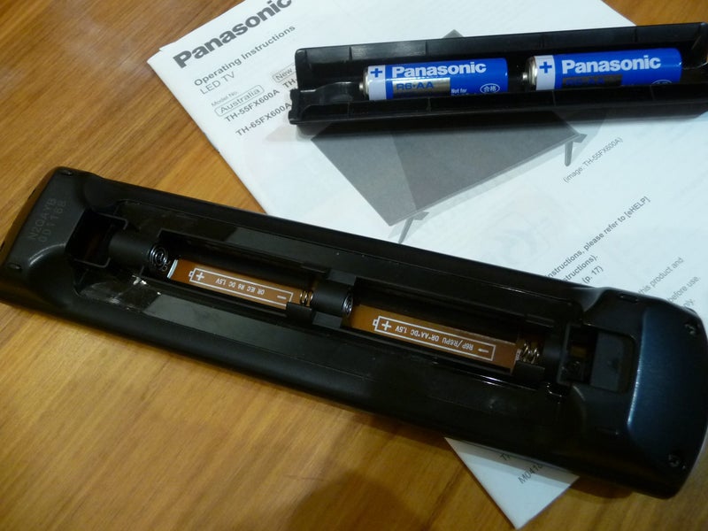 Panasonic TV Remote 00100 N2QAYB Genuine used excl cond. Carousel 2