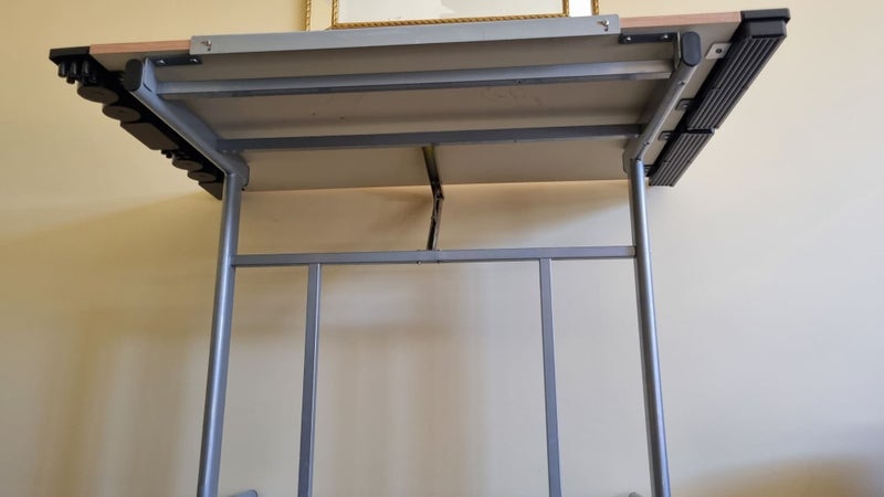 DRAWING / ART TABLE & CHAIR Carousel 5