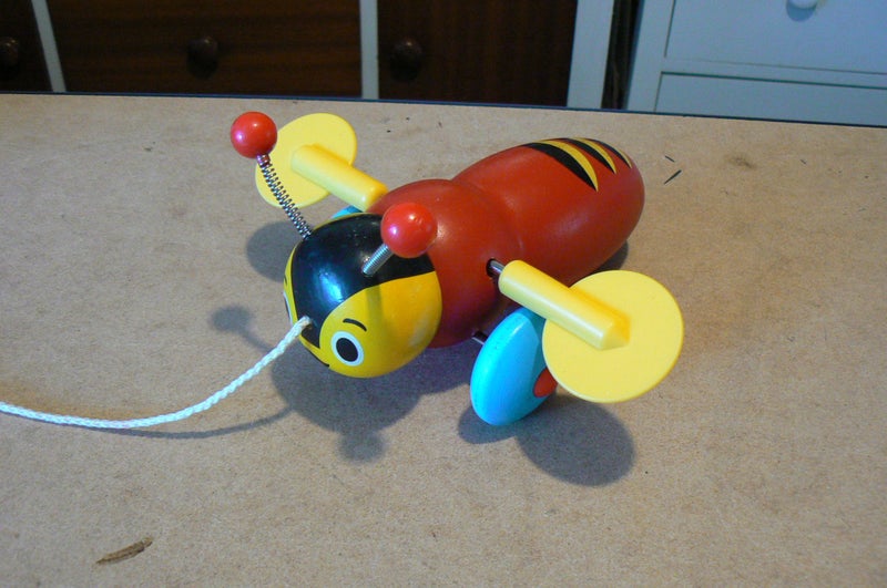 BUZZY BEE - Near new Carousel 1