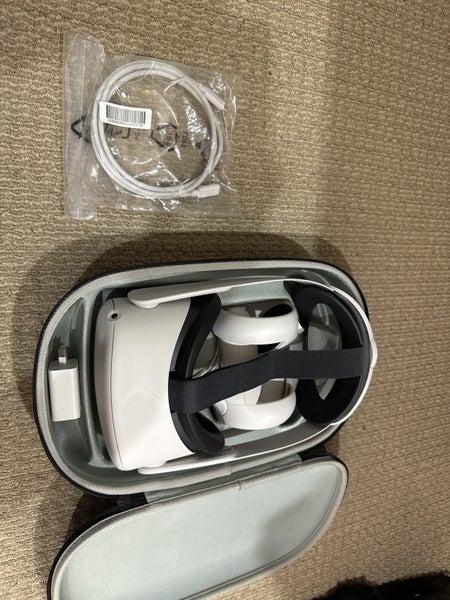 Meta Quest 2 Virtual Reality Headset 128GB *Excellent Condition* Carousel 1