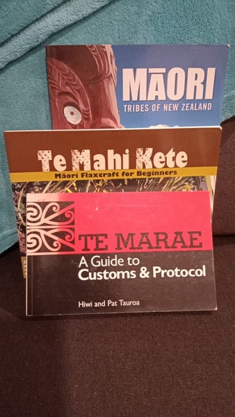 Maori books BULK listing flax weaving craft tribes + te marae tikanga Carousel 2