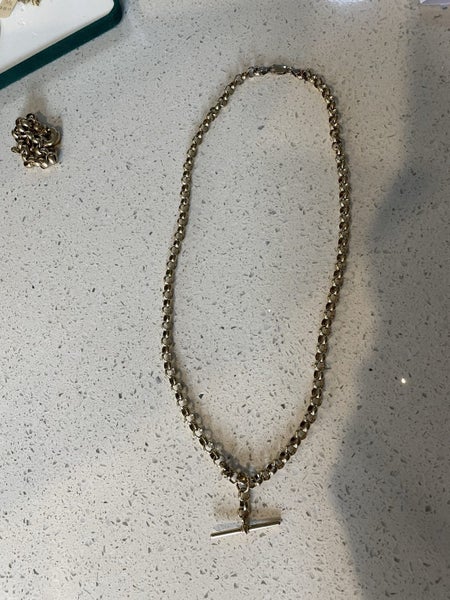 9CT Gold fob chain with T-Bar Carousel 2