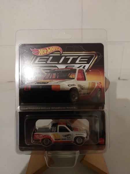 HOT WHEELS ELITE 64 1989 TOYOTA HILUX STADIUM TRUCK628638571713311118
