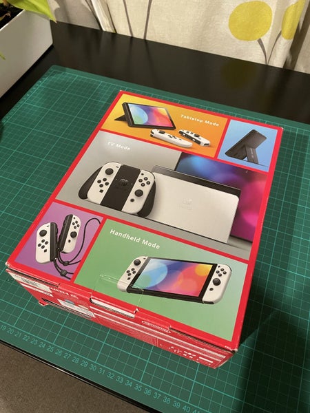 Nintendo Switch OLED Dock set + Case Carousel 9
