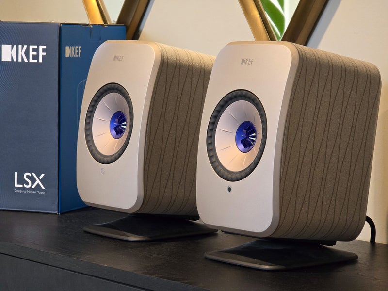 Rare KEF LSX ‘Soundwave’ Edition – Wireless Powered Speakers Carousel 12