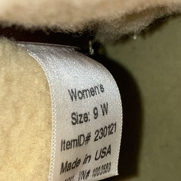 LL Bean Shearling Lined Snow Boots - Made in USA - RRP over $700 Carousel 2