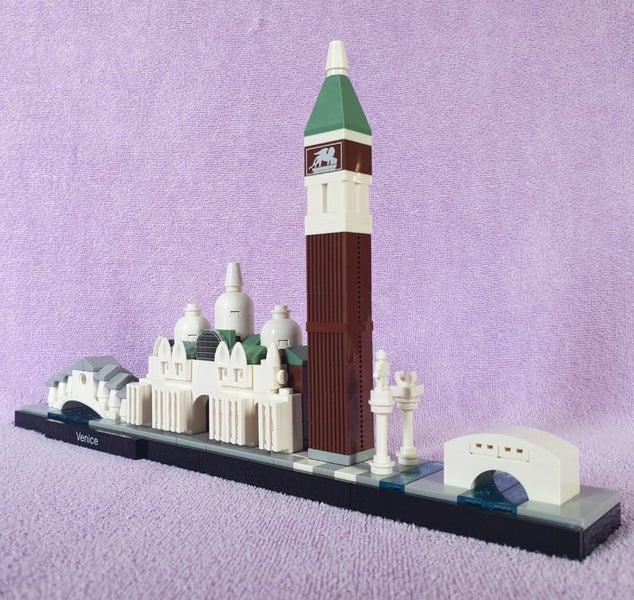 LEGO Architecture - Venice 21026 Carousel 3
