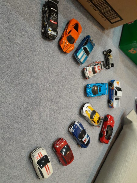 Massive 3x Artin sets combined with several cars and custom track pieces, 1/43 Carousel 2