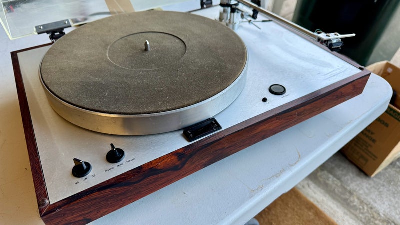 Luxman PD-277 Vintage turntable Carousel 2