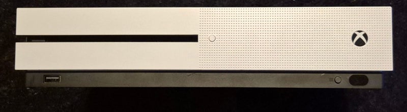 Xbox One S 1TB (Faulty) Carousel 1