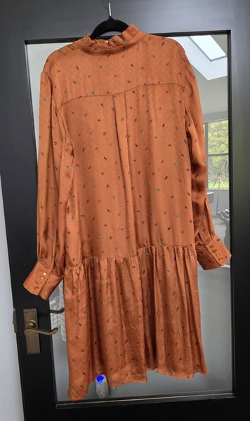GESTUZ DRESS sz 10 $1R!! Carousel 2