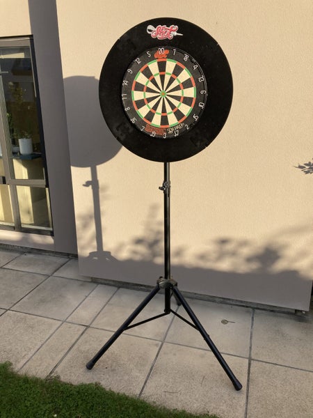 Dartboard/Speaker Stand - Homemade Carousel 1
