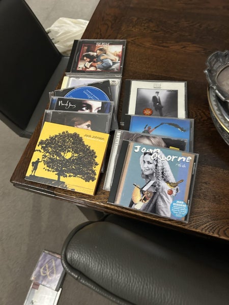 Bulk cds Carousel 1
